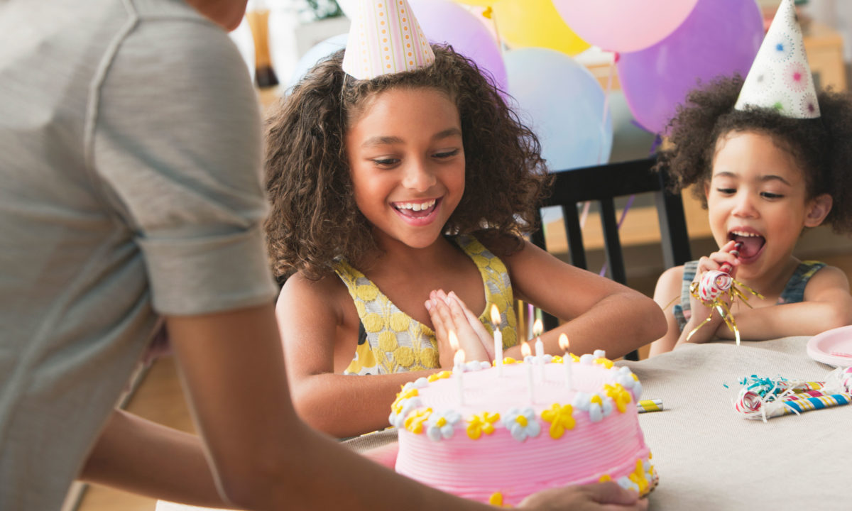 17 Indoor Birthday Party Ideas for Kids