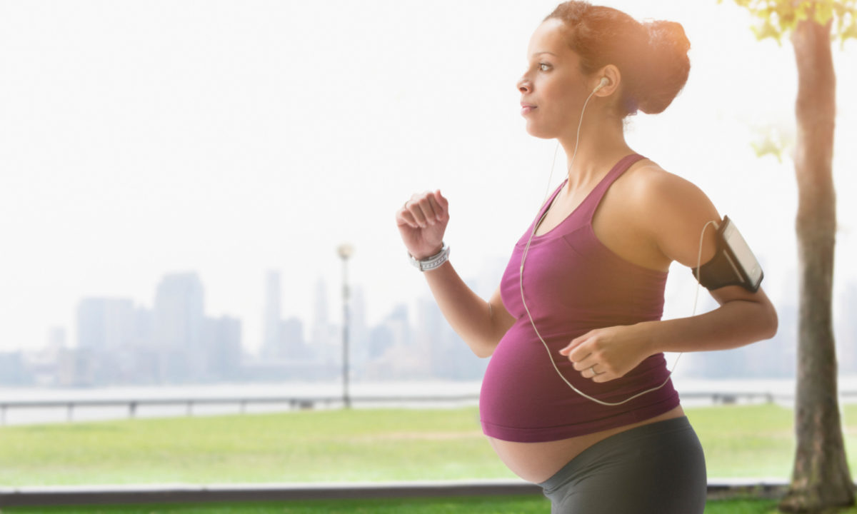 These 10 Maternity Sports Bras Are Virtually Bounce Free